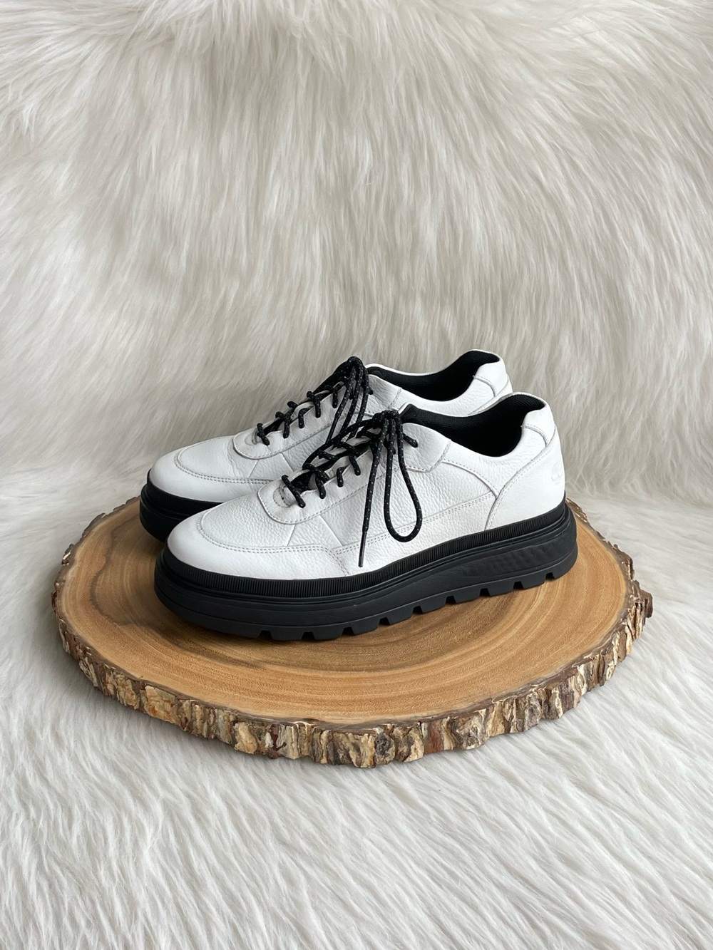 LIKE NEW Timberland Ray City leather Oxford sneakers - Picture 6 of 16